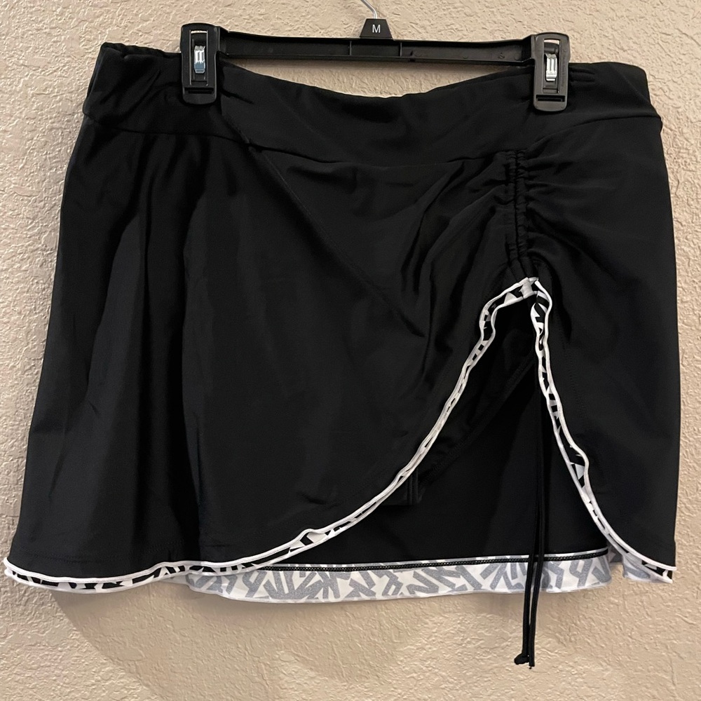 Keasuzy Swim Skirt with White and Black Trim